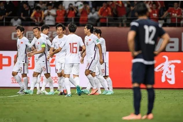 2022世界杯亚洲12强赛程：国足3个月集训有奇效，分组签运上佳