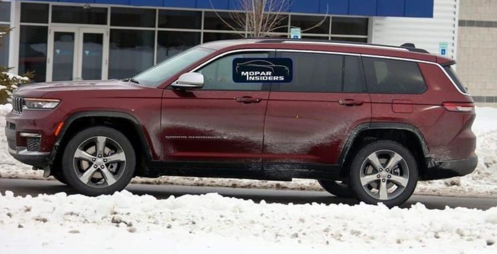 JEEP全新大切诺基L实拍曝光 轴距超3米