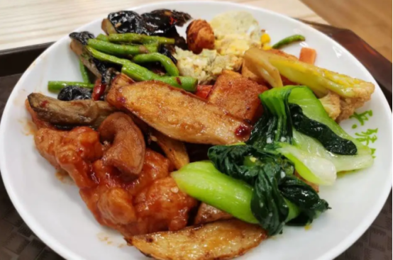 “专属”地铁线！高颜值餐厅！超“豪华”宿舍！兰州大学一次满足你！