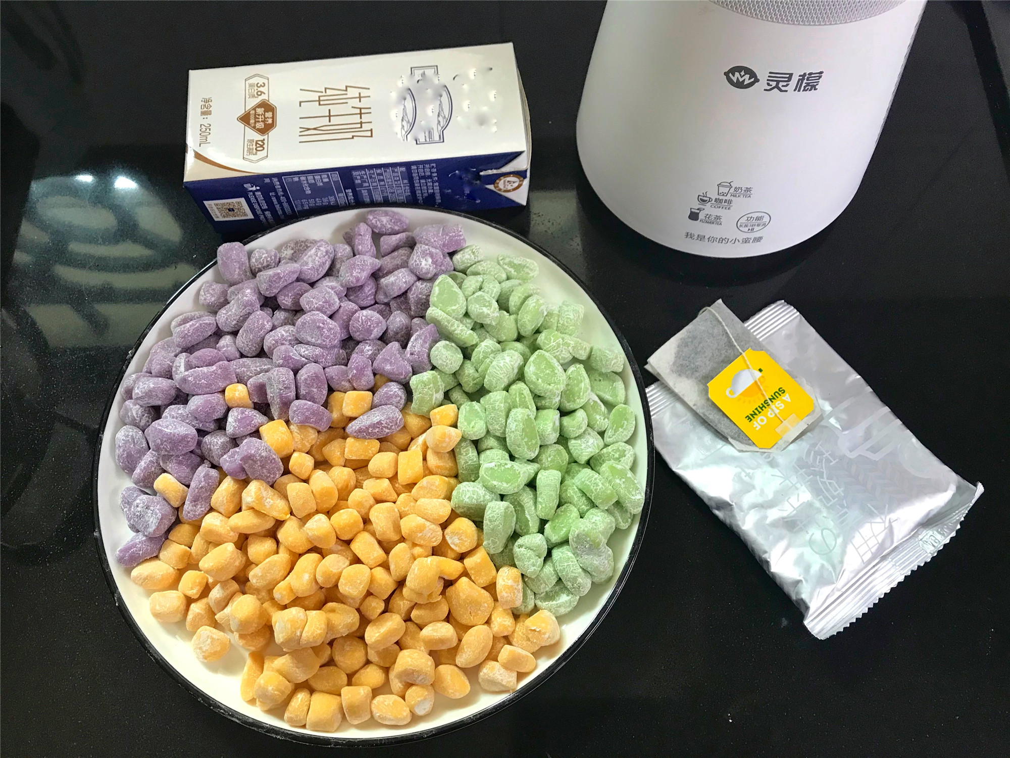 想喝奶茶不用买，简单3步在家就能做，醇香丝滑无添加，解渴好喝