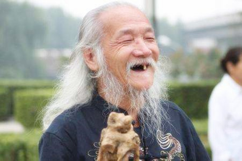 古代八字胡男人图片(男人长八字胡图片)--亚圣国学网