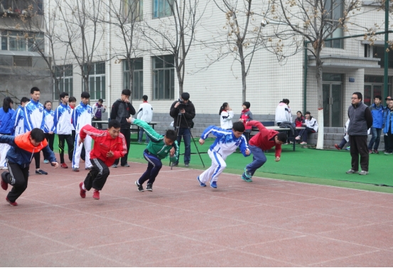 男生大学还会长高吗（大学里）
