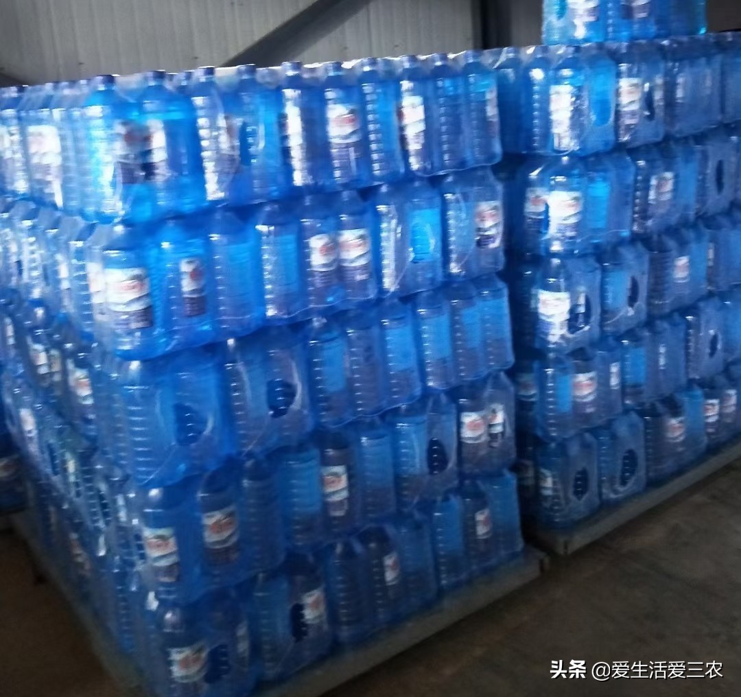 投资几千元在农村开办洗洁精加工厂，月入几万不难，请收藏！