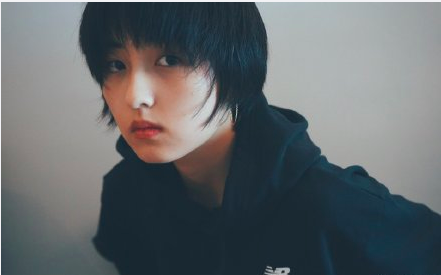 处女座明星很多都是年少成名，这六位明星都是20岁以前就成名了