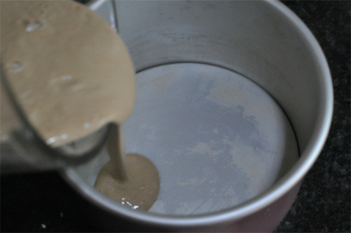 比蛋糕细腻、比发糕柔软，天气寒冷抓紧吃！这道冬天“黄金”糕