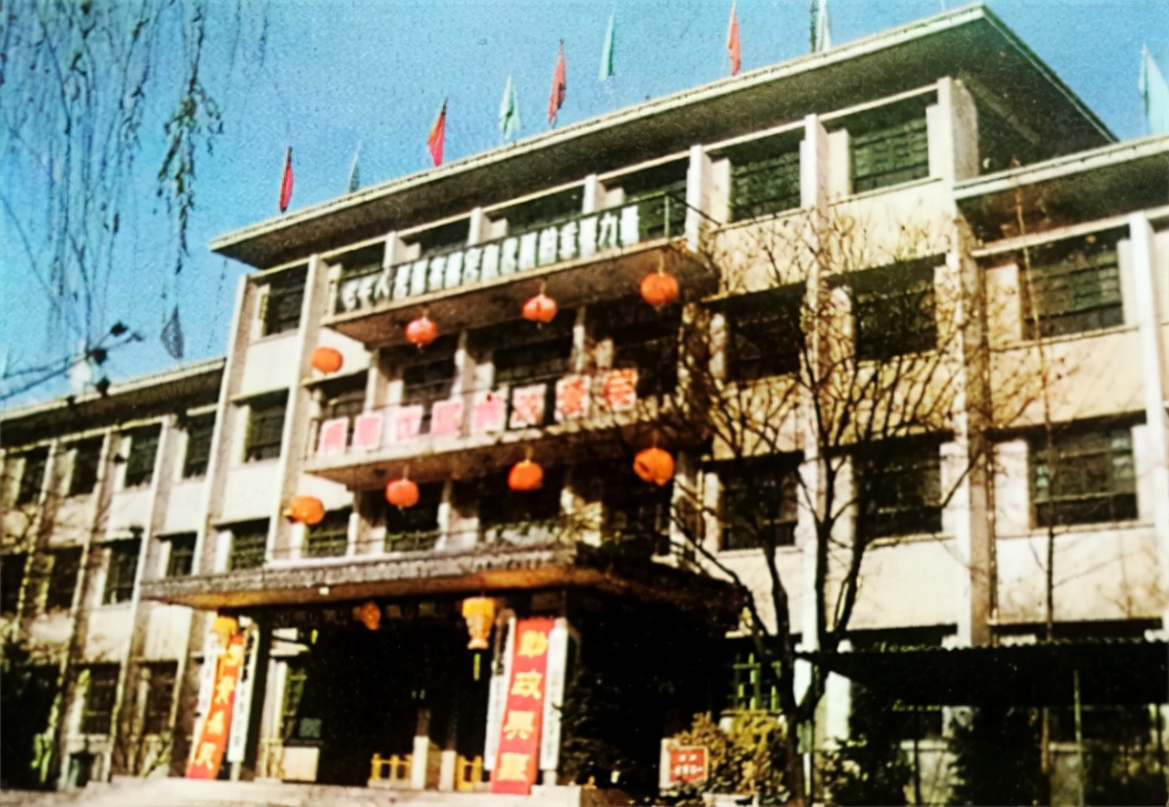 探秘计委大院：朱镕基从这里走出