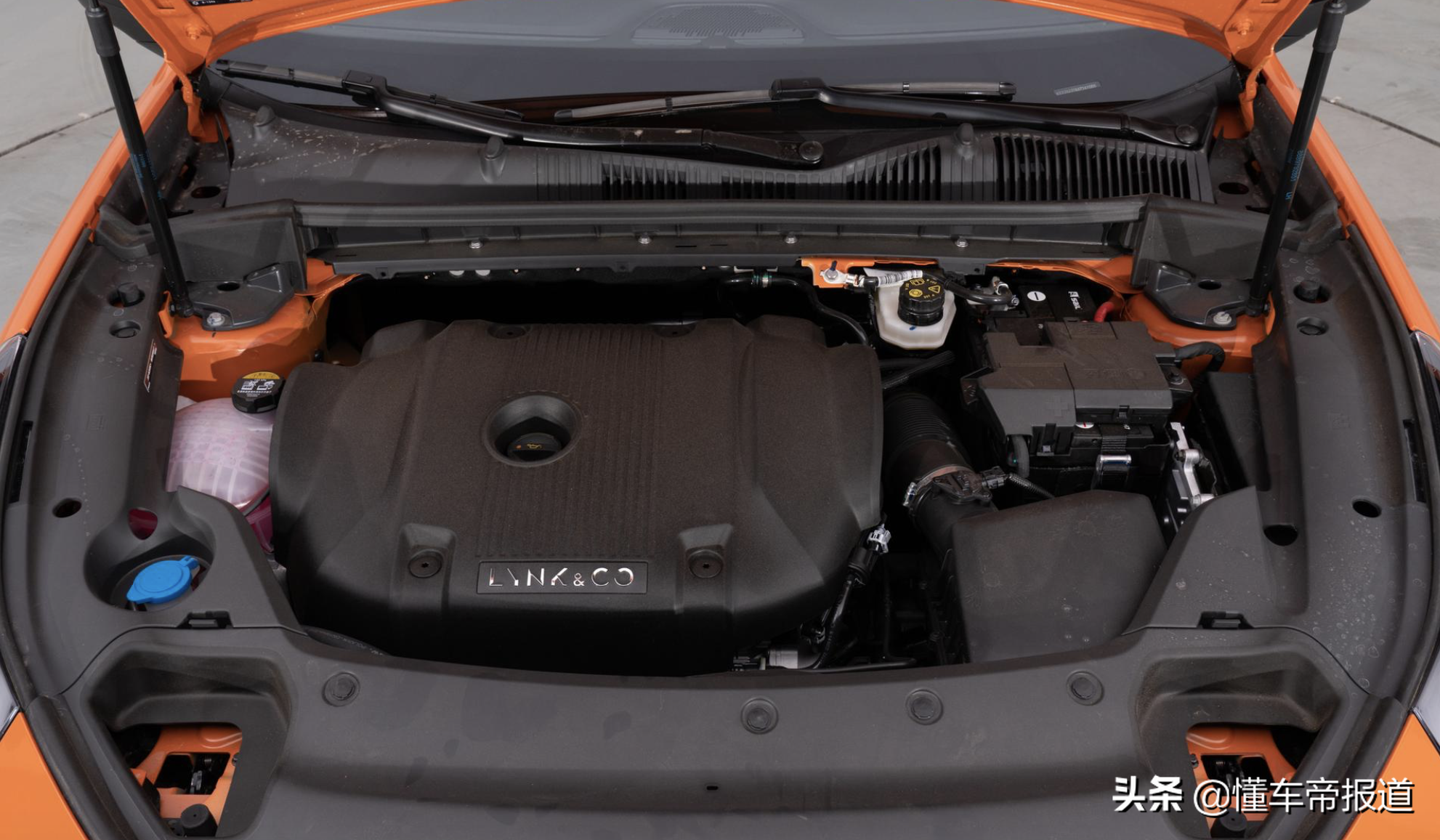 新车 | 领克02 Hatchback售17.68万元起，选它还是等新高尔夫GTI？