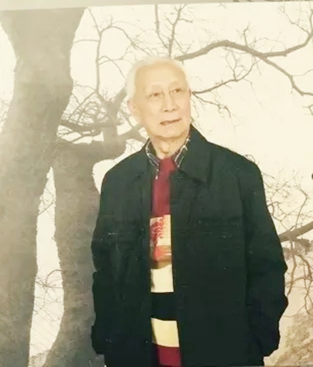 退休前后的朱镕基：一个老党员的党性