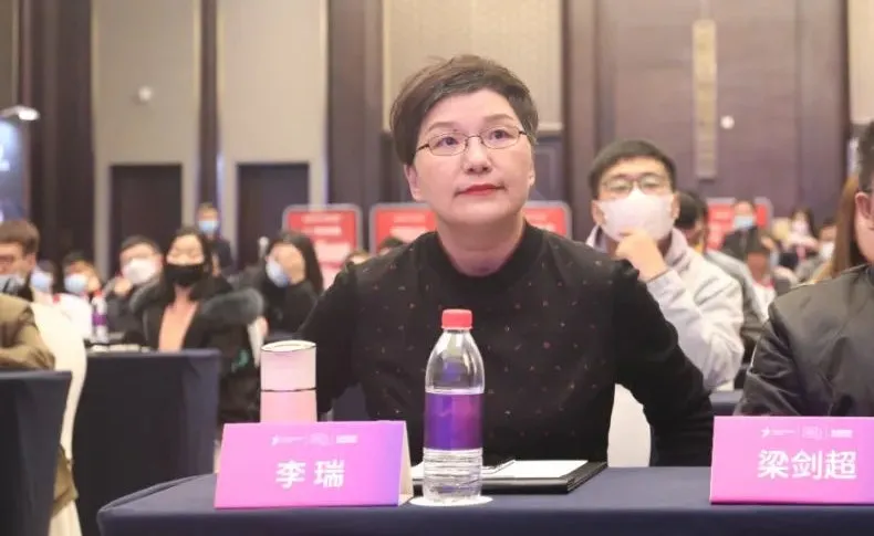 设计中国X东鹏岩板巡回论坛暨墙面岩板发布会西安站11月15日开启