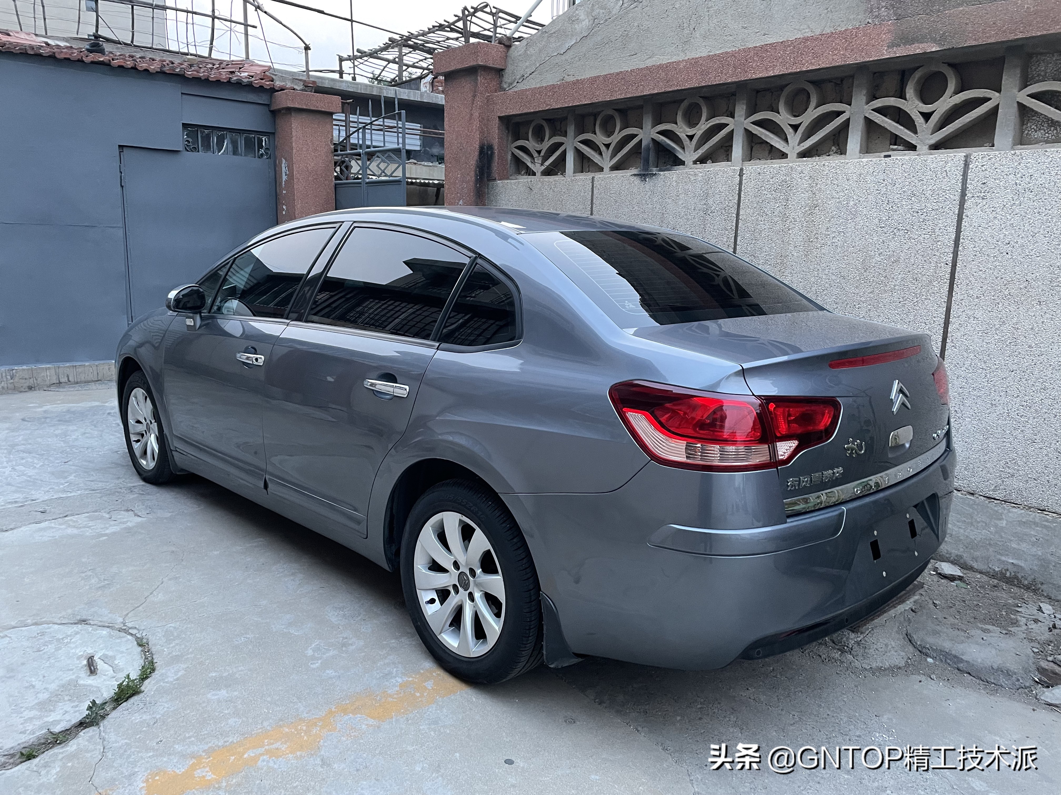 在收了一台法系二手车开了两天后，感觉有必要给法系车主道个歉
