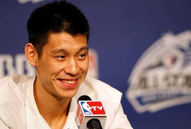 林书豪工资(林书豪九年NBA生涯赚了4.7亿，实际到手有多少？网友：难以置信)