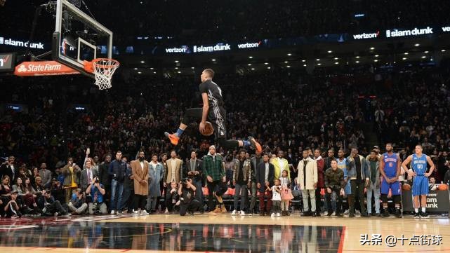 nba篮板为什么要高(加内特能摸篮板上沿？用数据告诉你有多假！历史上至今无人能做到)