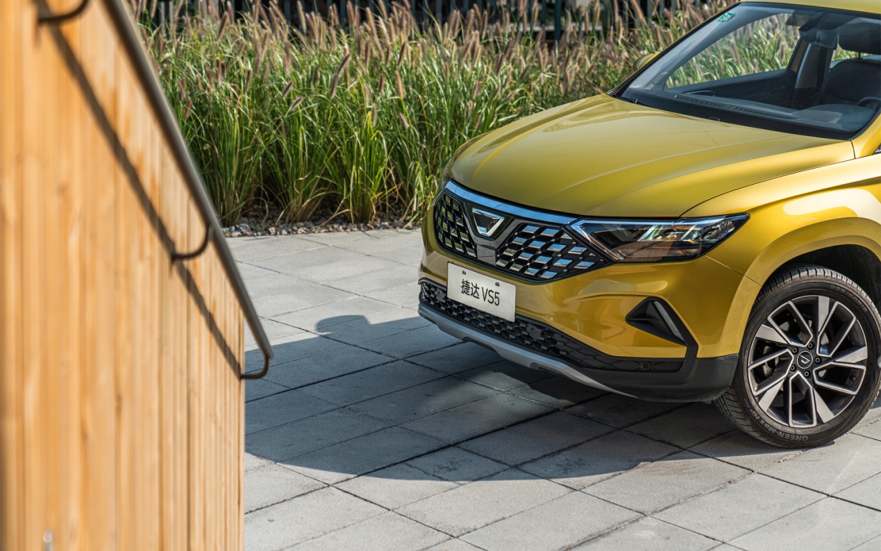 10万预算选合资SUV，领界、逍客、捷达VS5，谁更值？