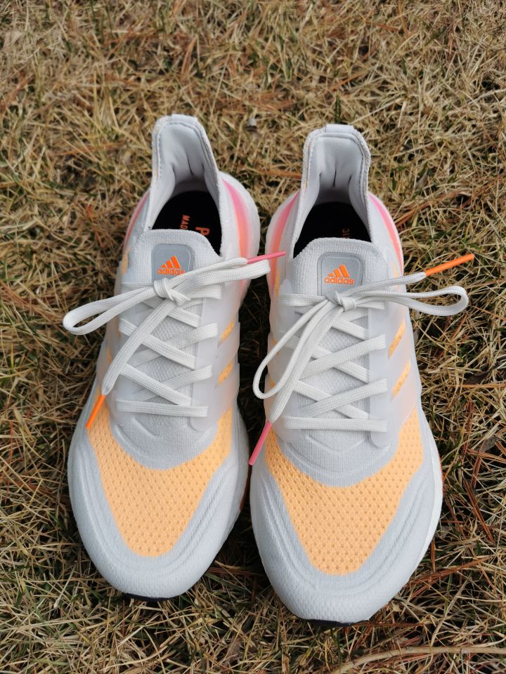 245是多少码的鞋子(既能跑步又能上街的运动鞋) - 青木春