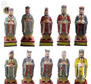 中国的死神更具职能，详细划分职能的十殿阎罗