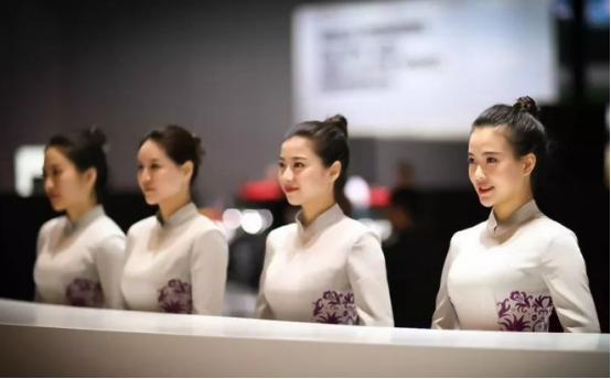 前台接待员作为酒店的门面和窗口,注重文明礼貌礼仪哪些方面