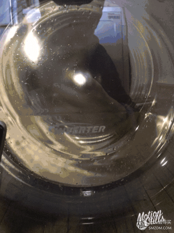 洗衣机：有容乃大 四千元10kg哪家强？松下、LG、三星对比横评