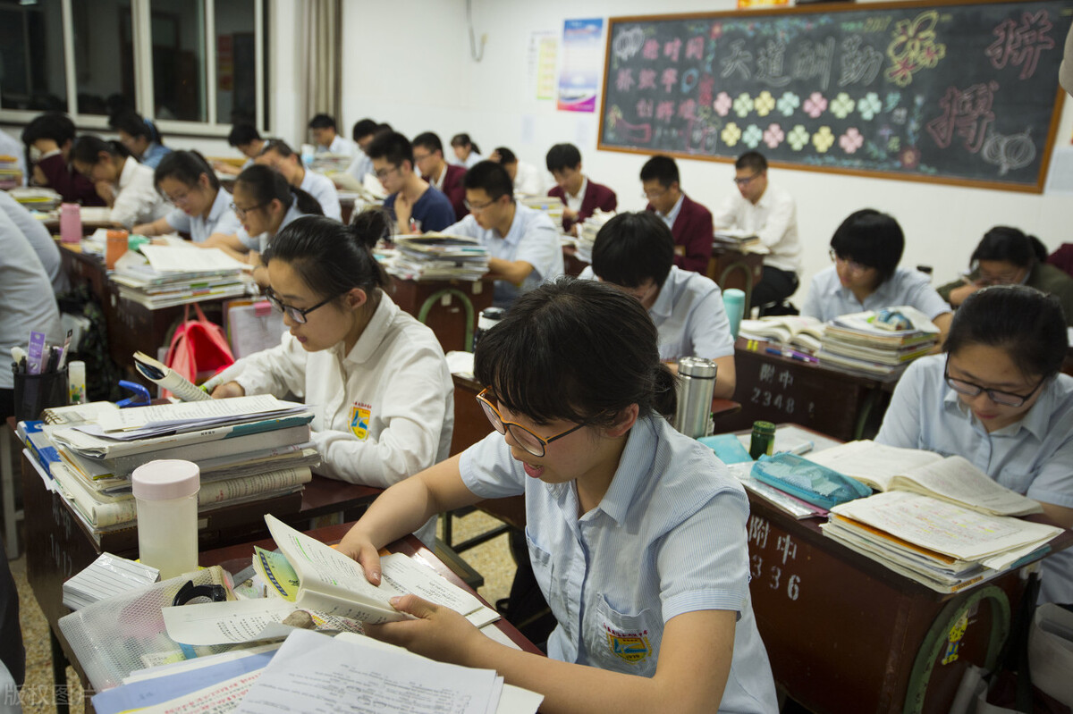 吉林高考人数减少2万人，志愿填报，还敢用位次法？