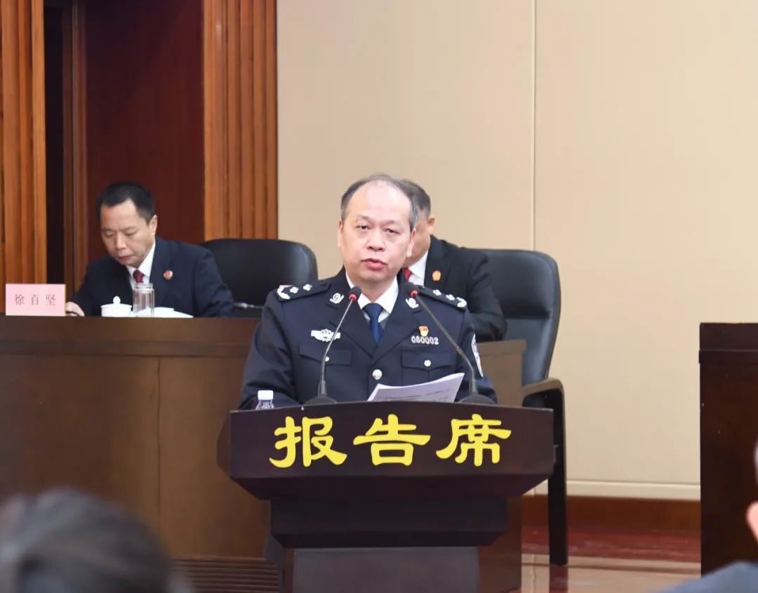 ​市五届人大常委会第四十八次会议举行第一次全体会议