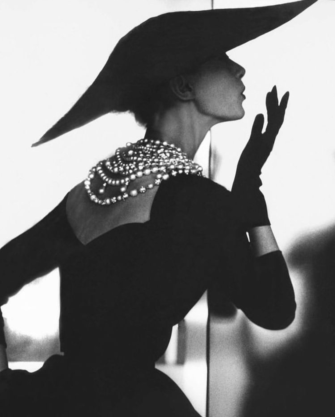 它被称为宝石皇后，是皇室最爱的19世纪珍珠首饰