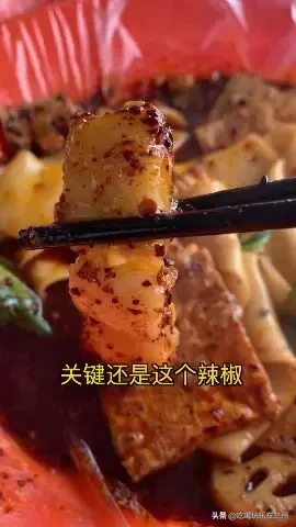 「大碗哥来啦」看看老外是怎么给兰州美食起名字的！直接笑趴了