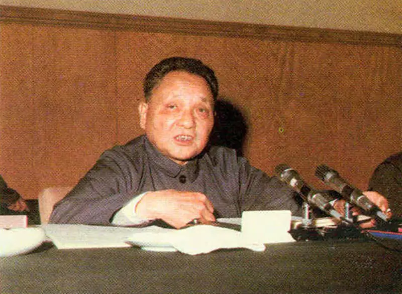 苏联解体时间是哪一年（苏联解体对我国的影响）