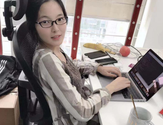 适合女生报考的专业，收入高且工作很稳定，未来发展前景也不差