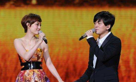 搞个清华小鲜肉，向李健示威？