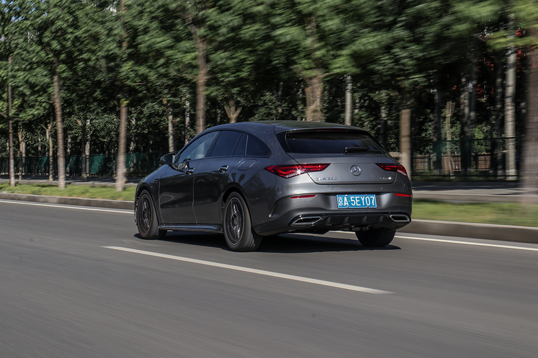 奔驰cla 猎跑版试驾 能否成为年轻人的新宠