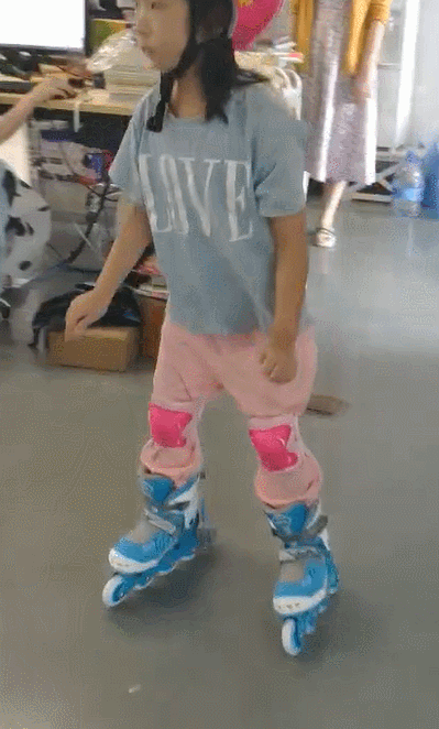 测了7款热门儿童轮滑鞋，差点没被这牌子气吐血，价格贵质量还差