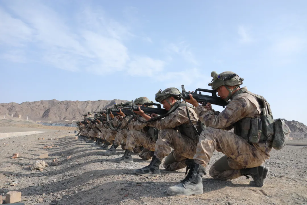 有一种情,叫战友情