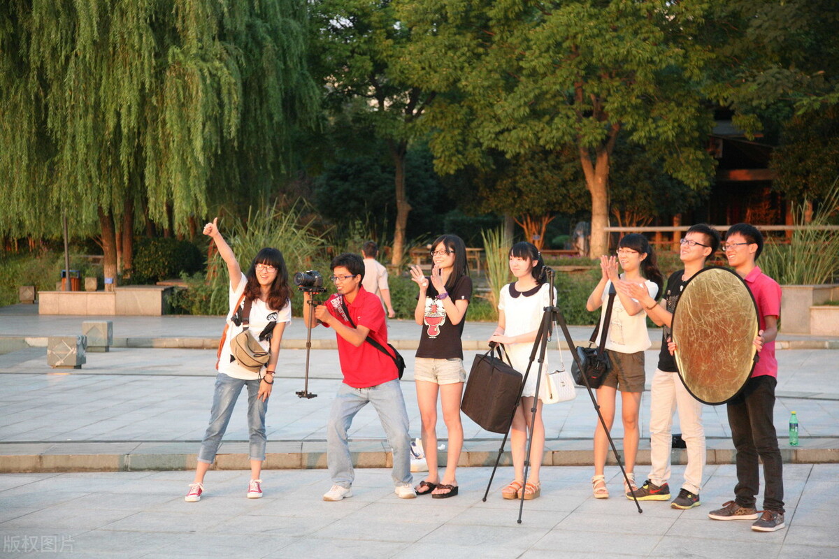 担心寝室相处不和谐，舍友相处牢记几点，关系更和谐