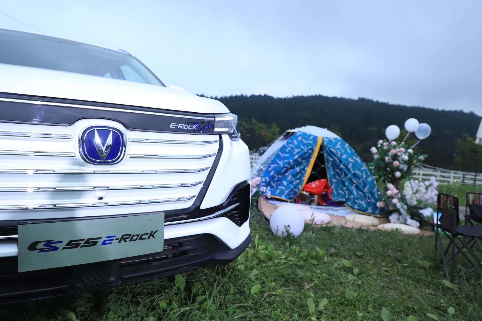 长安新能源CS55纯电版挑战680KM续航成功，售价15.99万起