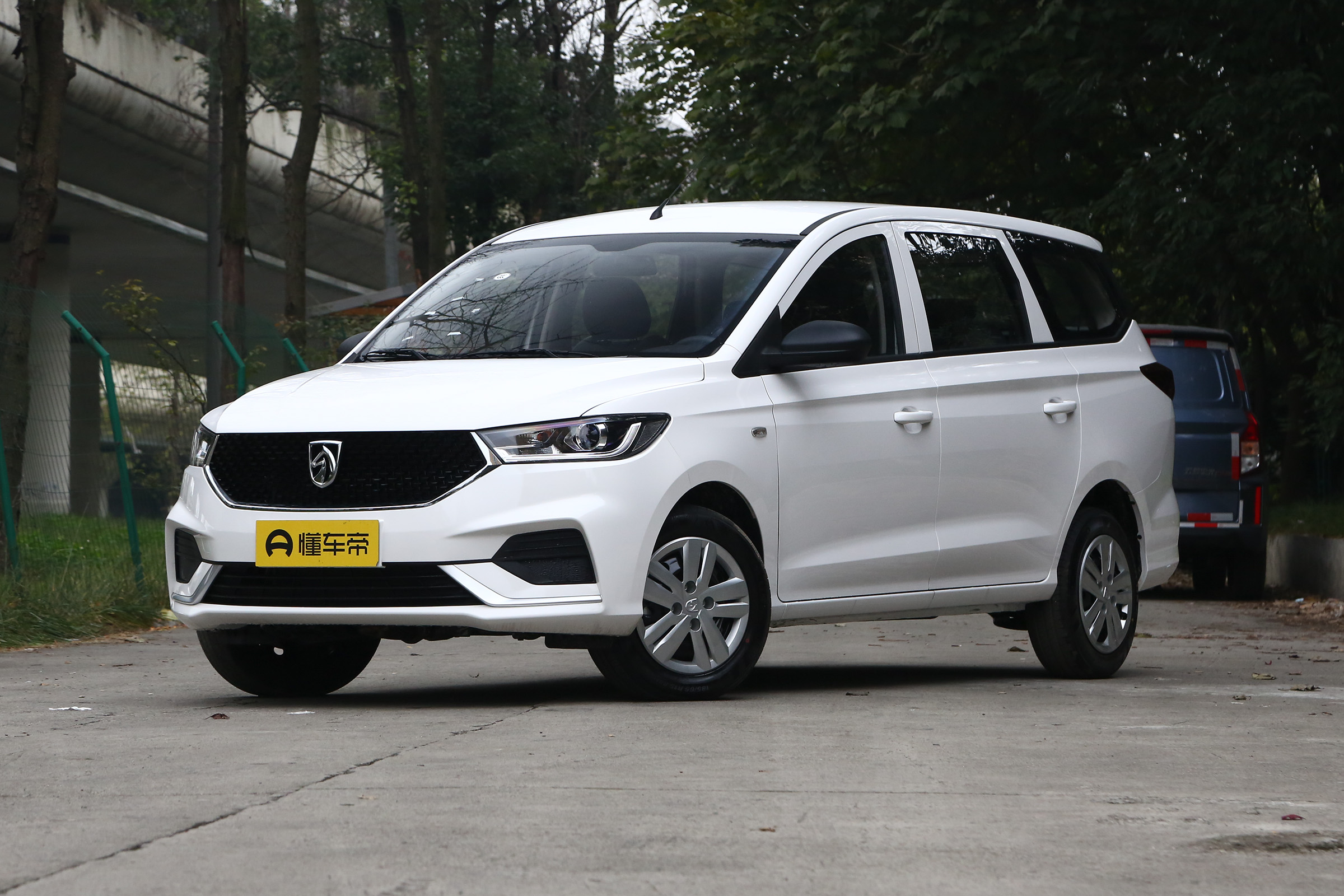 预算少也能买到心仪车型,推荐三款5万以内的二手车