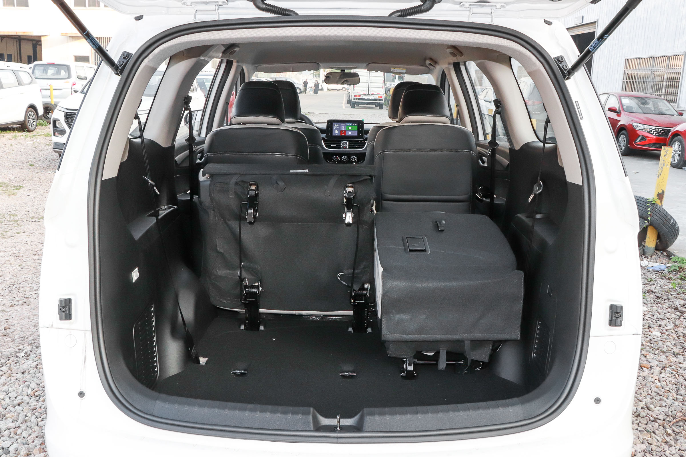 宝骏旗下为数不多的硕果,深度评测宝骏730