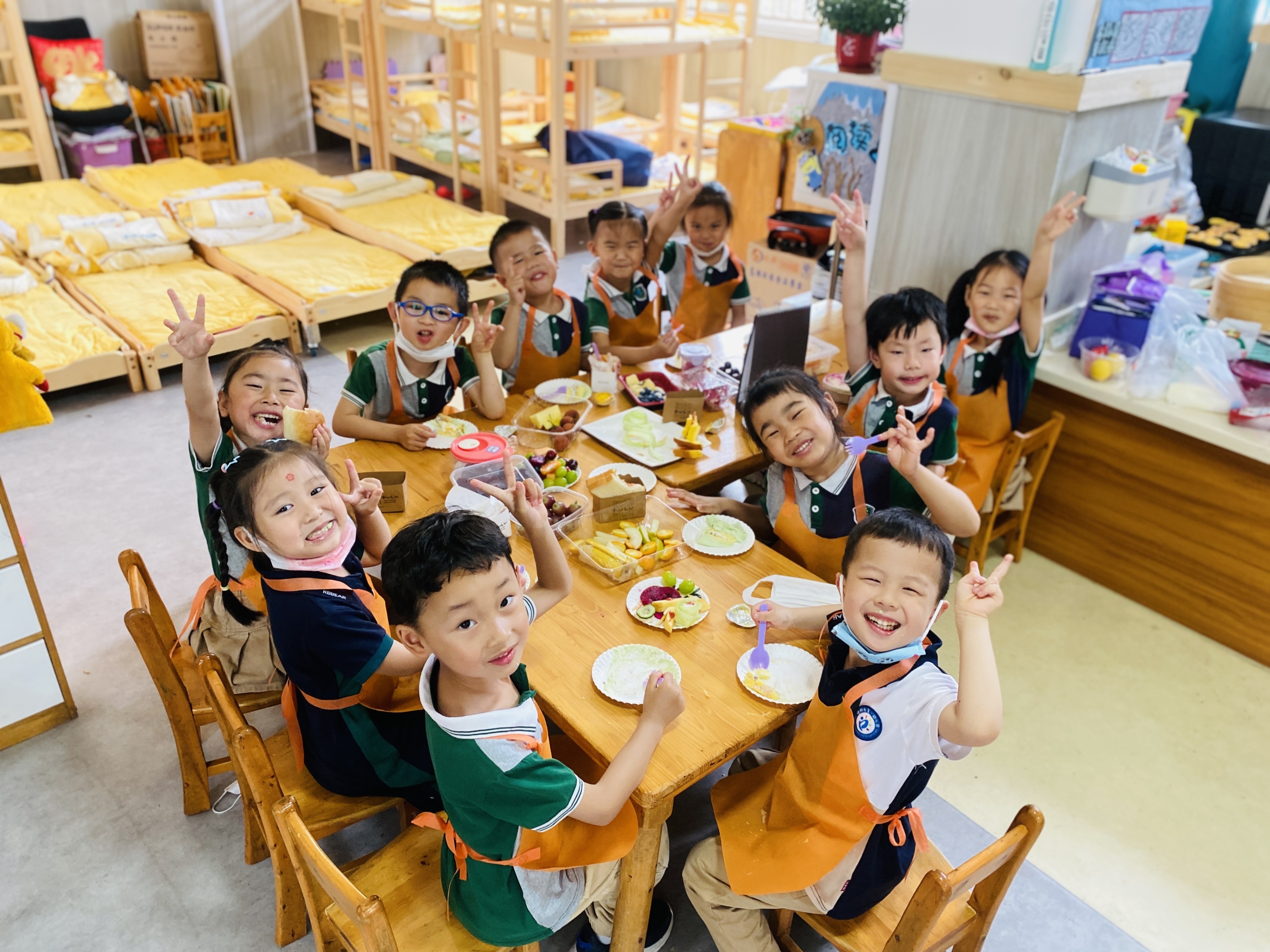 德阳市第一幼儿园开展以“品”美食“慧”生活为主题的活动