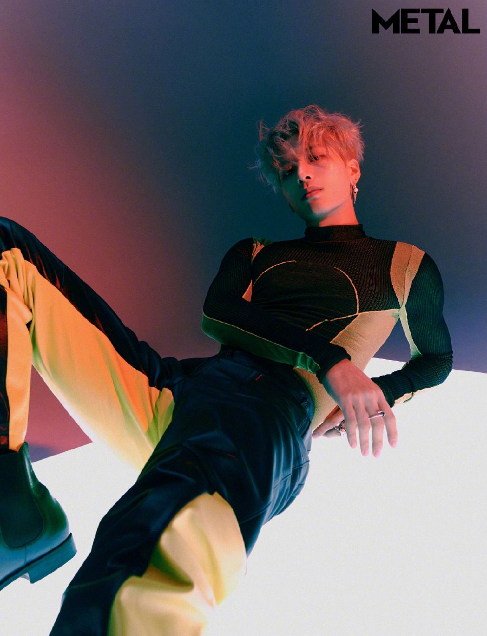 王嘉尔最新写真 男性荷尔蒙爆棚