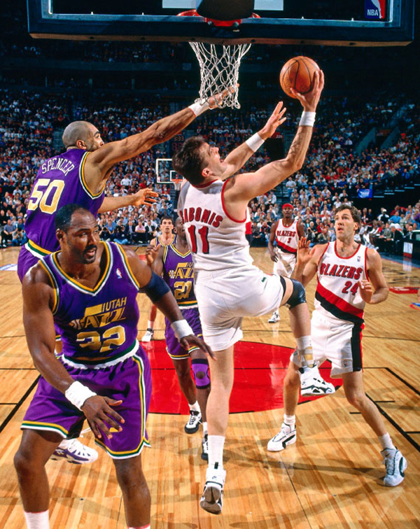 NBA纪实连载82：姚明偶像，世界屋脊萨博尼斯的传奇职业生涯