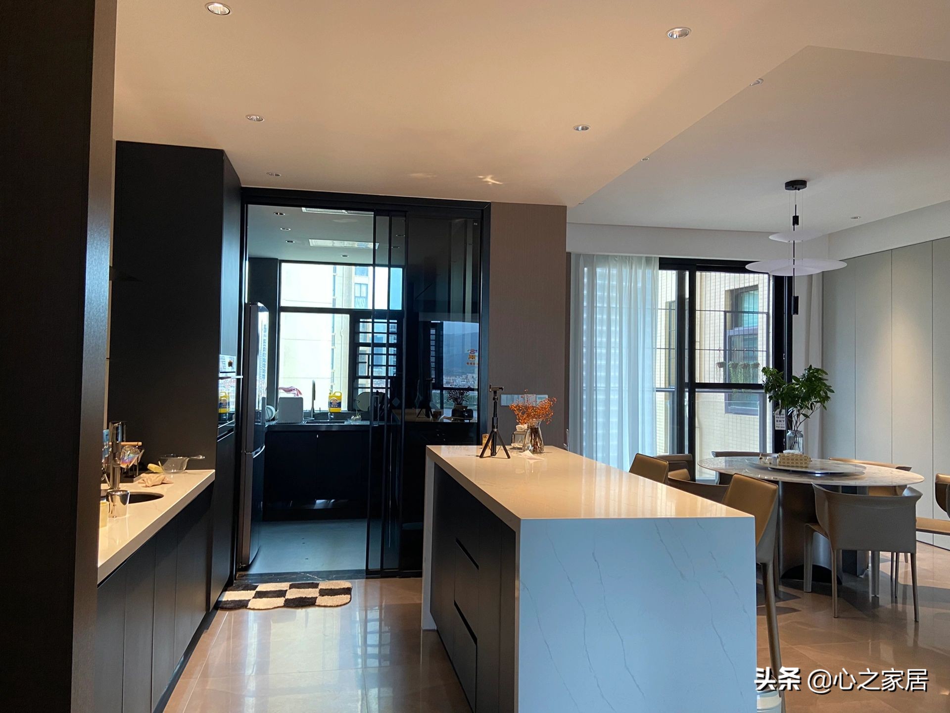 230㎡浪漫奢华装修风格，对家人满满的爱，全部体现在家装设计中