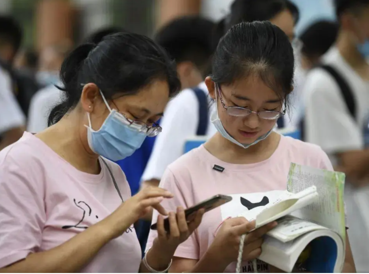 中小学生迎来“坏消息”，事关中高考公平性，家长看后不淡定了