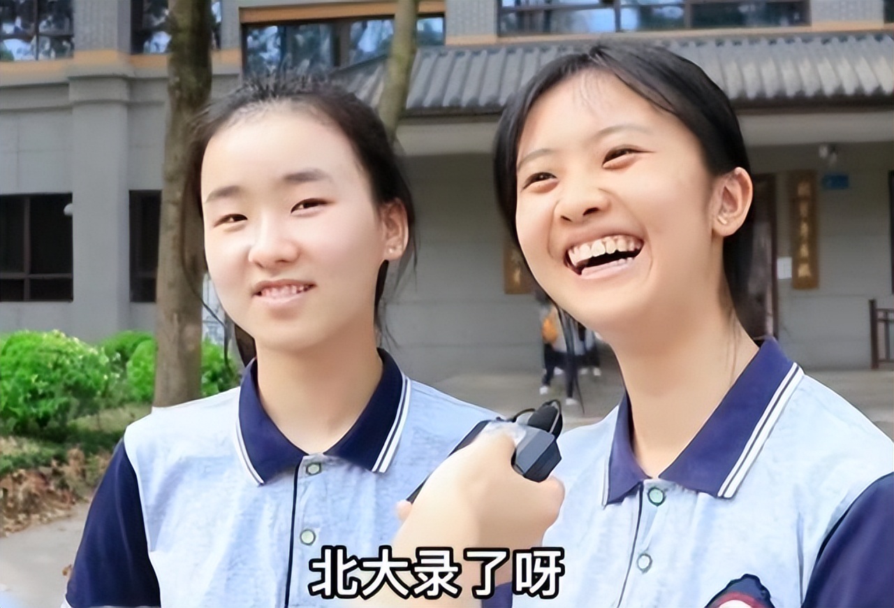 恭喜！四川26名学霸提前被清华北大录取，分别来自这六所中学
