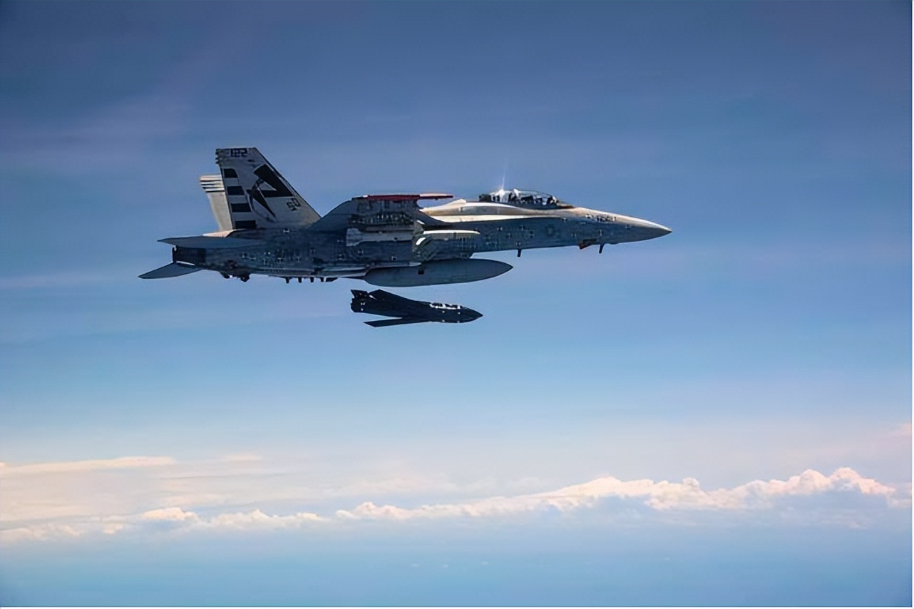 йܱ߲𵼵û˸ҽӣձ֧Զ̵