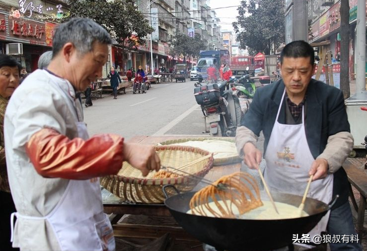 中国正在消失的30个民间手艺，个个让人怀念，你认识几个？