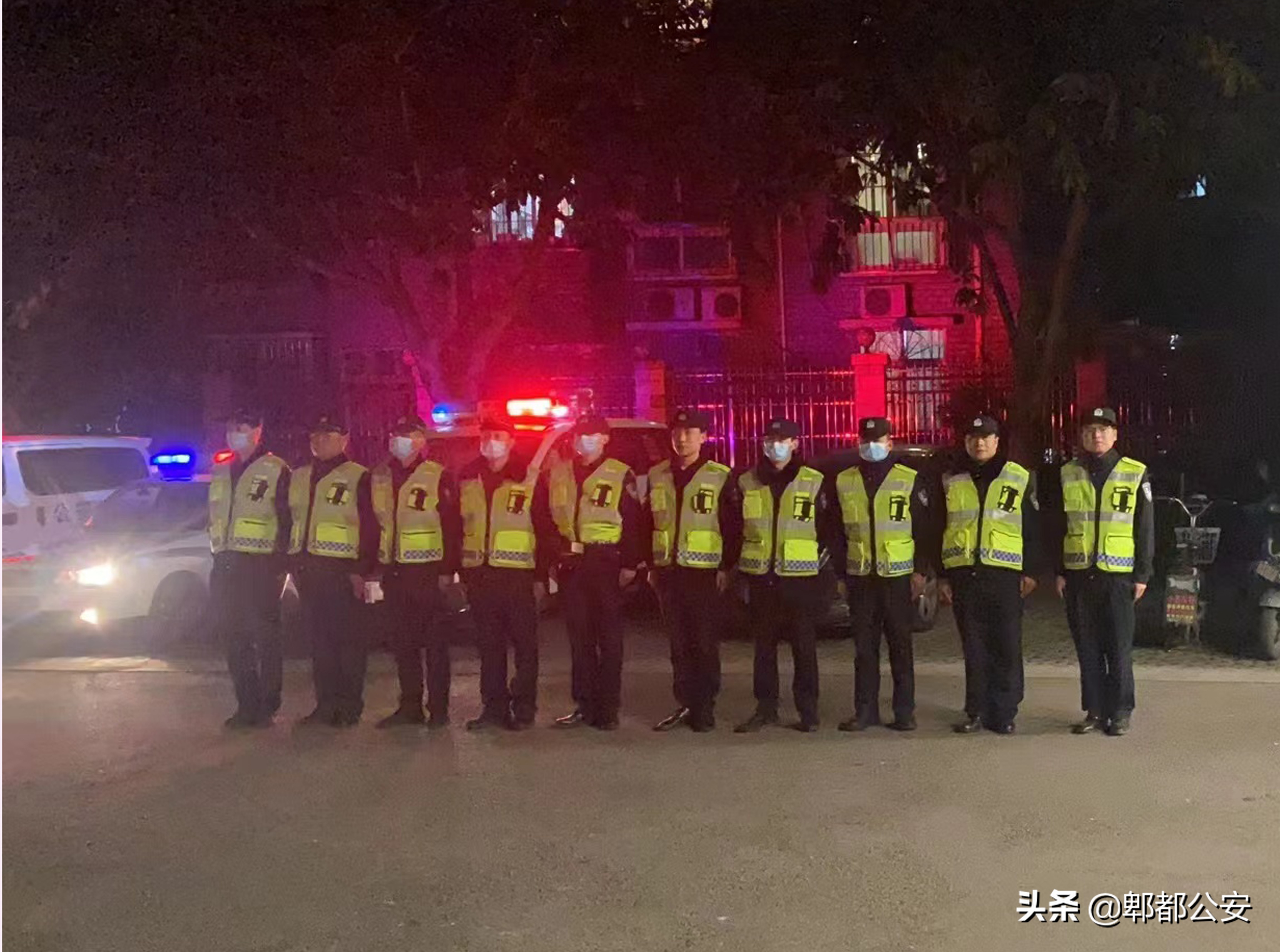 欢乐元宵 平安相伴——成都郫都公安元宵节安保工作侧记