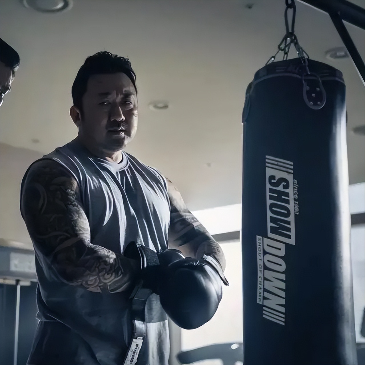 马东锡：“韩国最后一个男人”，演漫威遭抵制，跟女神结婚上巅峰