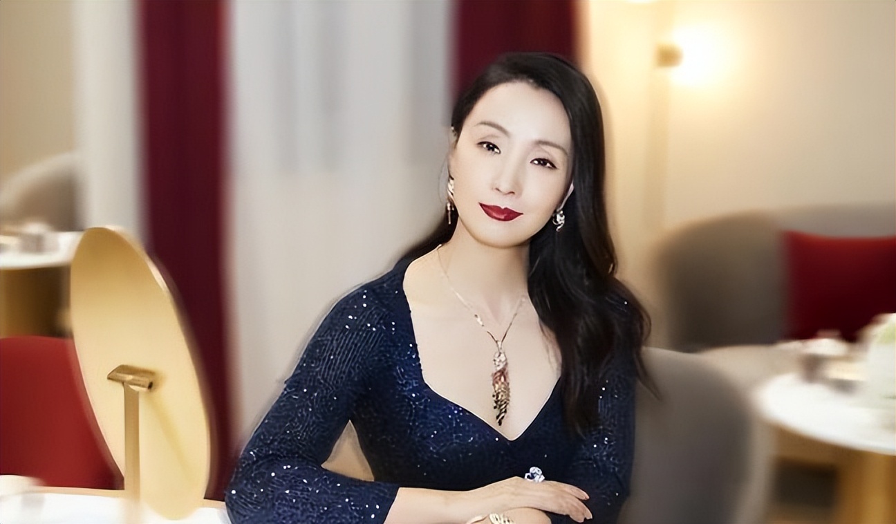 盘点圈内10对“走向陌路”的姐妹花，3对因为男人，各有各的故事