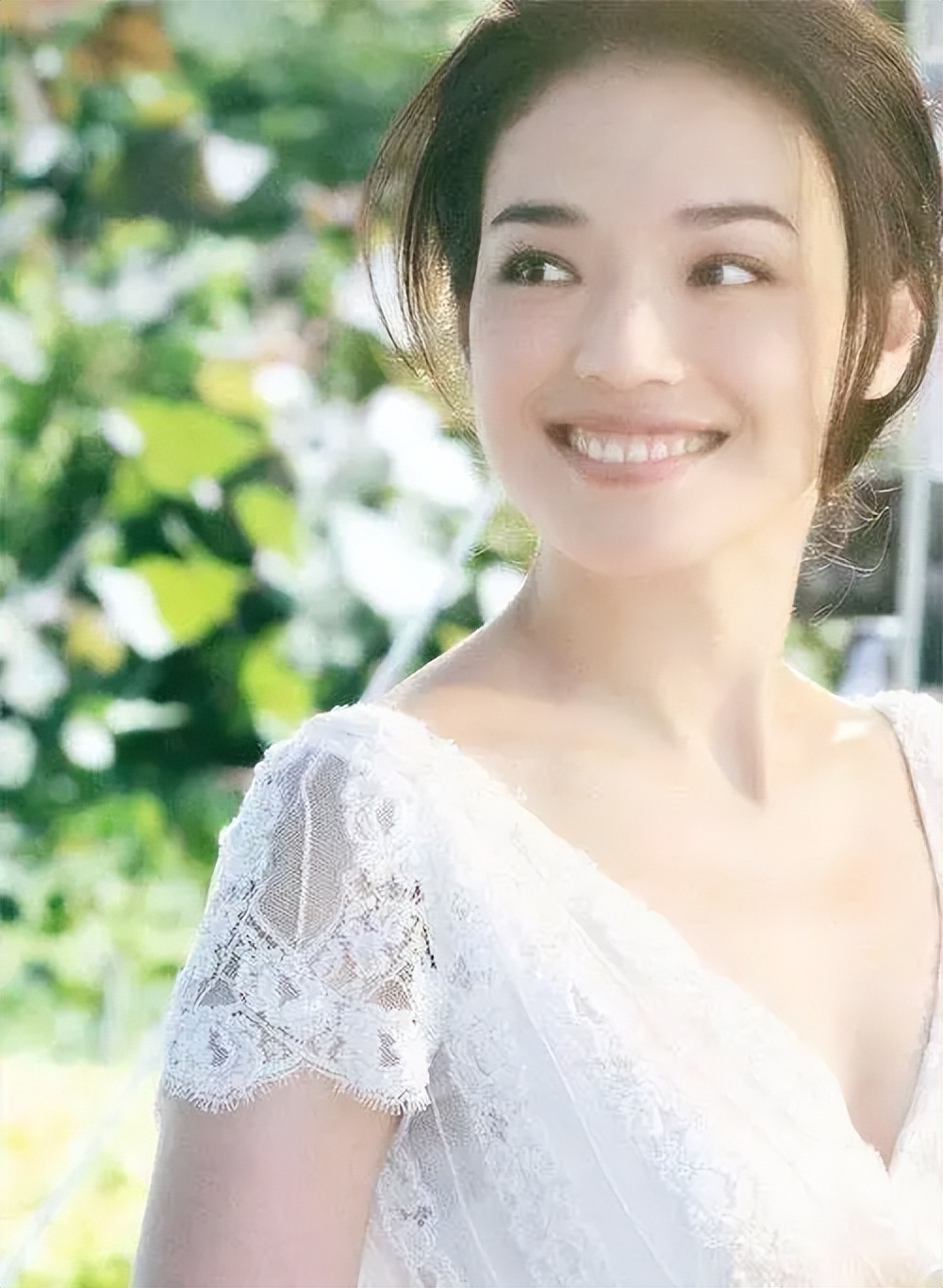 6位昔日女神白发照，刘晓庆成整容脸，叶倩文老得最自然