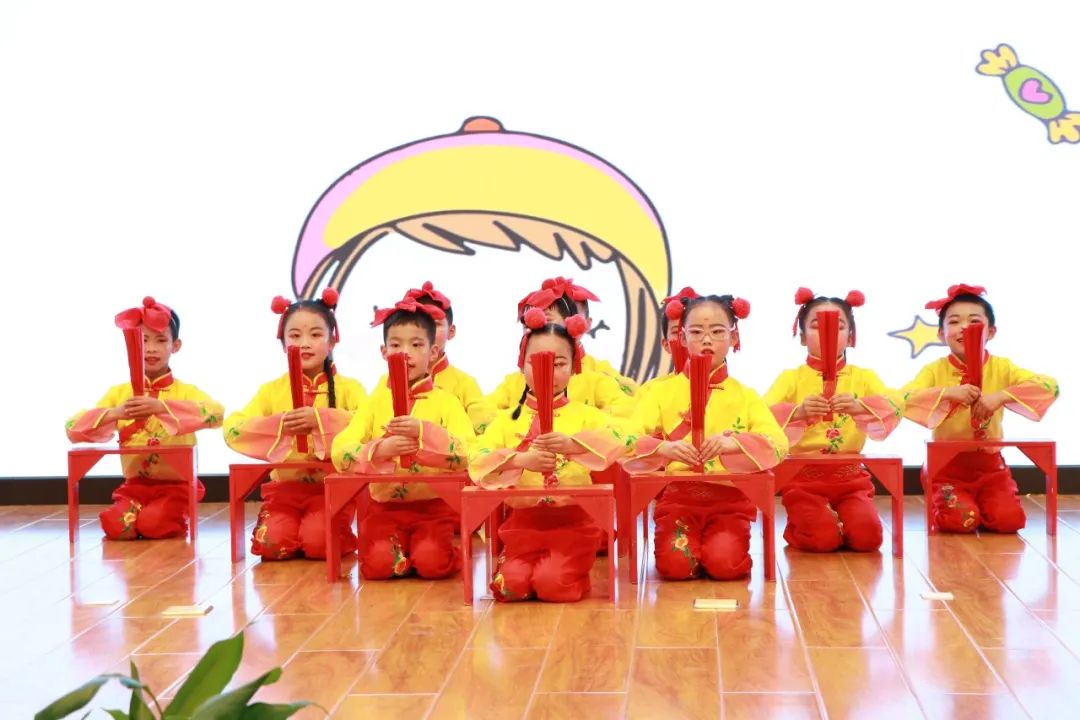 双流区彭镇小学开展第十四届校园艺术节海选暨文艺展演活动