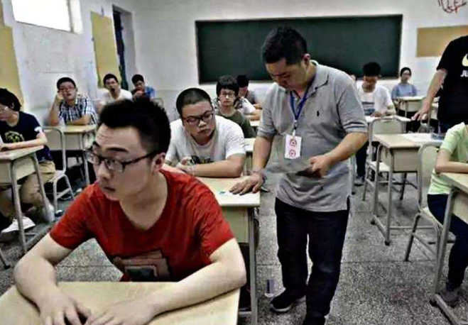 苏大强怎么不强了？八省联考第一名的江苏省，沦为高考吊车尾