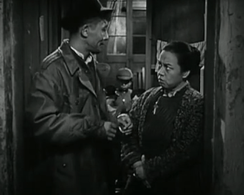 吴茵33岁确立“东方第一老太婆”的地位，终身未育，晚年写回忆录